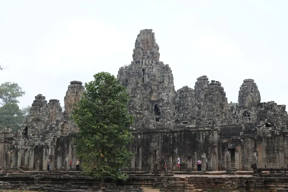 08081527-AngkorThomBayonTempel.JPG