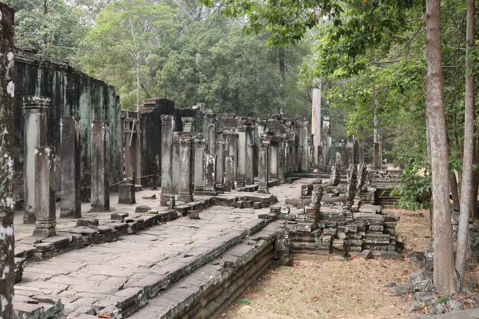 08381579-AngkorThomBayonTempel.JPG