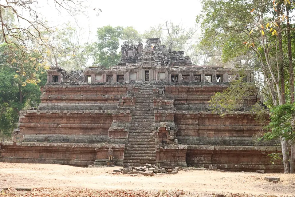 08621632-AngkorThomPhimeanakaszentralerTempeldesKönigspalasts.JPG