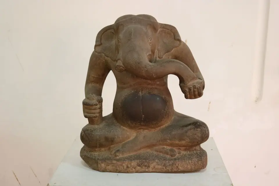 11482133-PhnomPenhNationalmuseum.JPG
