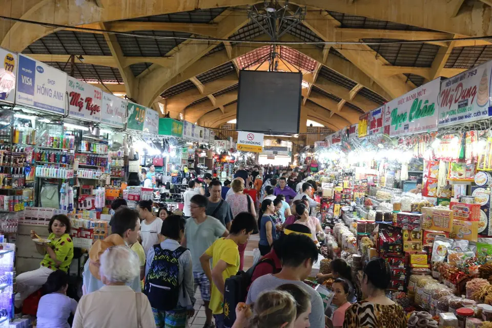 13912506-SaigonMarkt.JPG