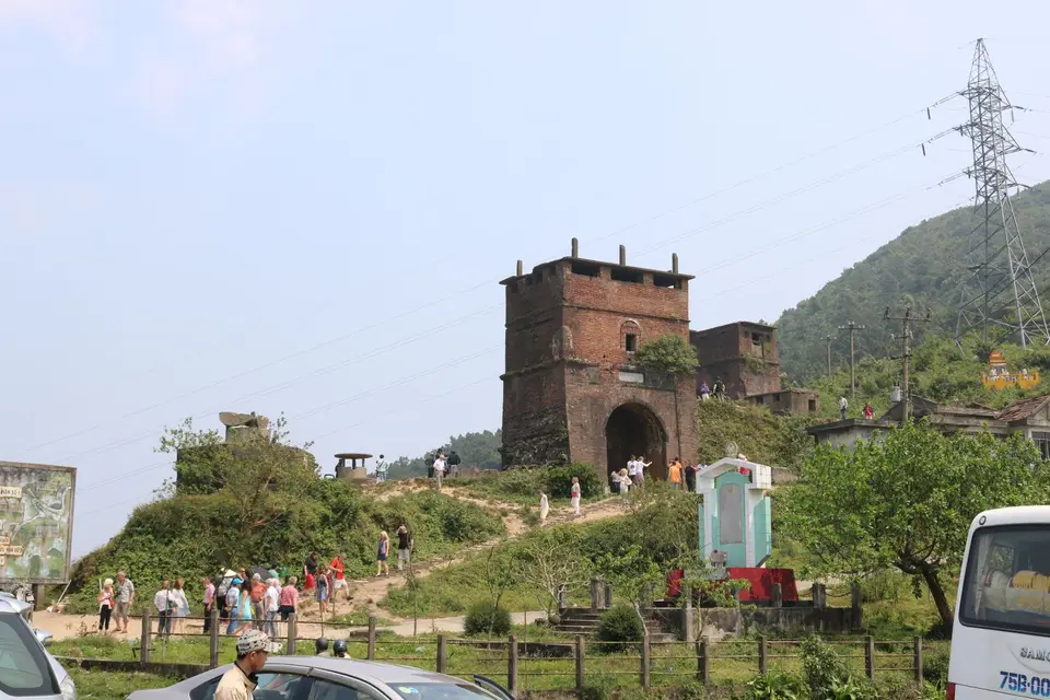15682806-WolkenpassHaiVanQuan.JPG