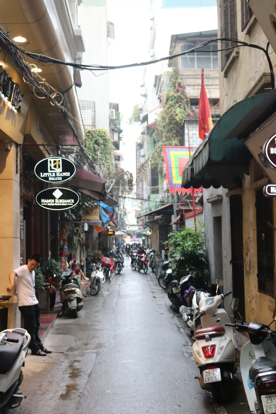 18703279-Hanoi.JPG
