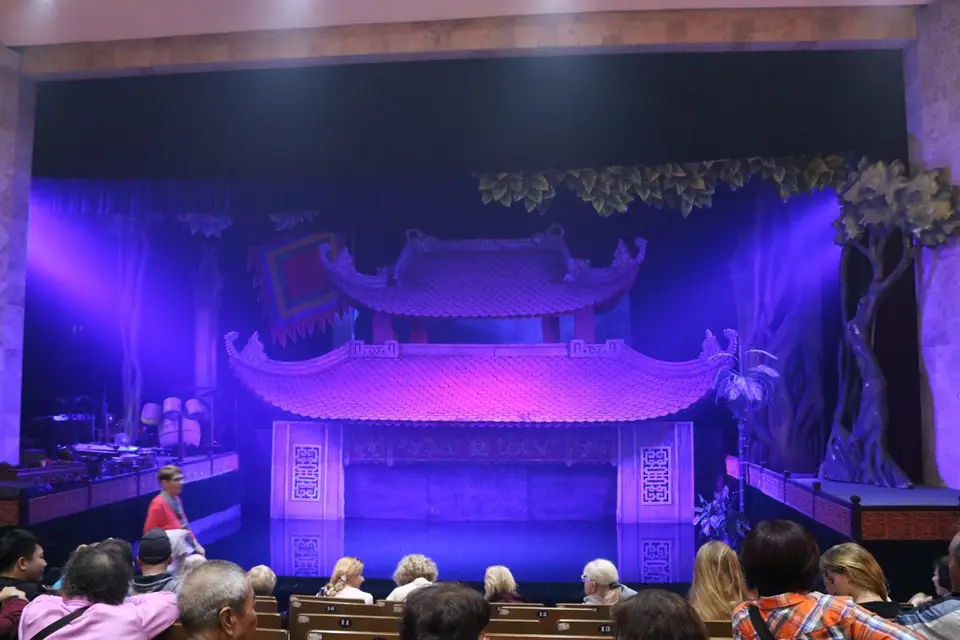 18813291-HanoiWasserpuppentheater.JPG