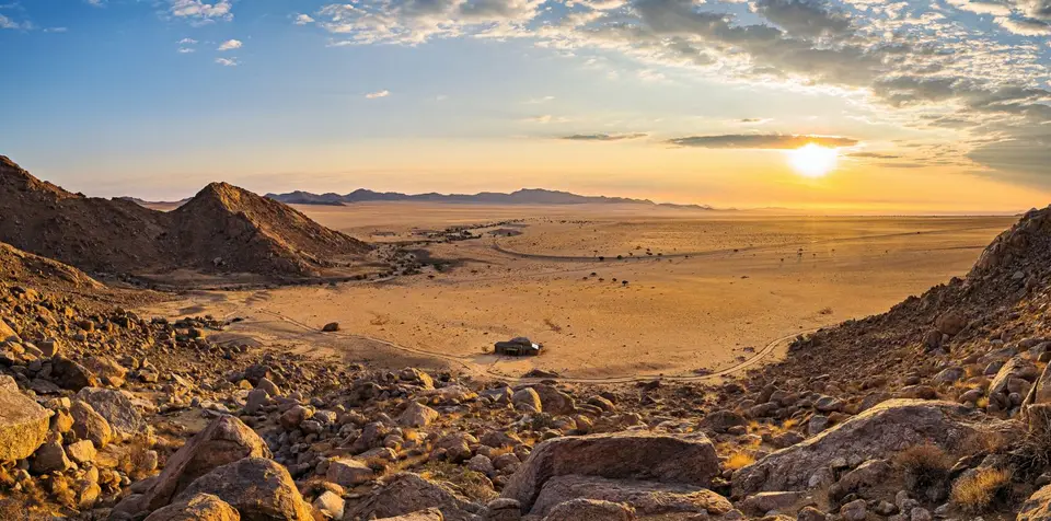 Namibia2023_20230505_OM103512-Pano-Bearbeitet.jpg