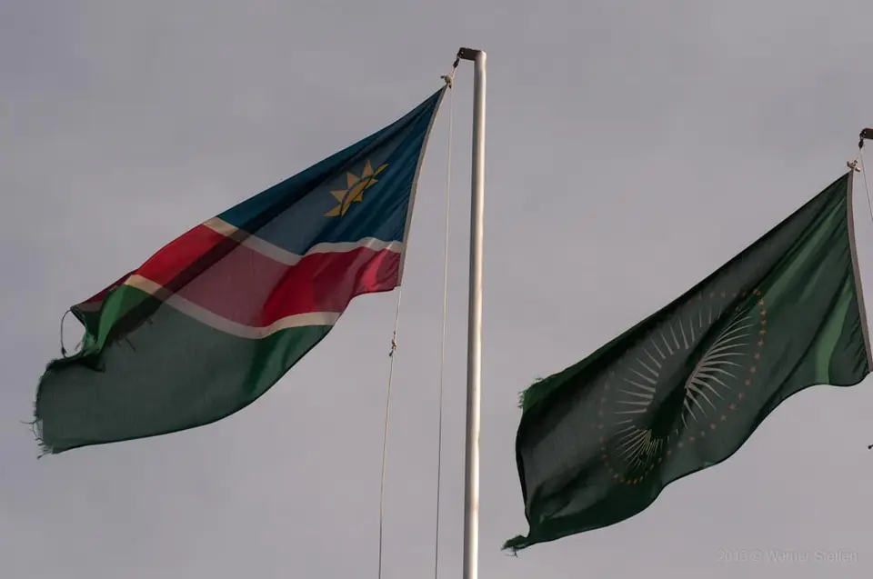 0607a_namibiaWST_1339-2.jpg