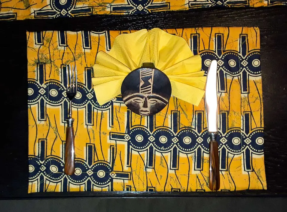 Tischwaesche_Afrika_Kanga_Kitenge_Tischset_RS.jpg