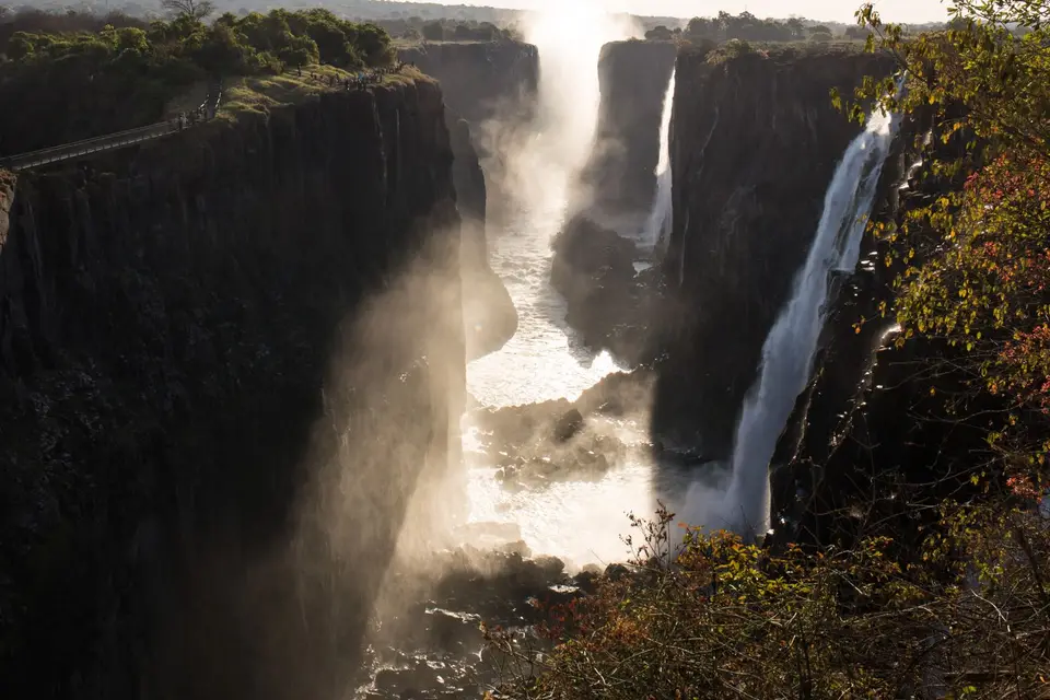 VicFalls_2-2.jpg
