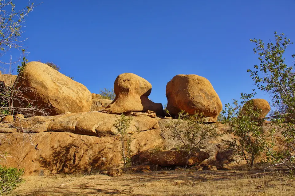 namibia-2019-05-1316-50-36.jpg