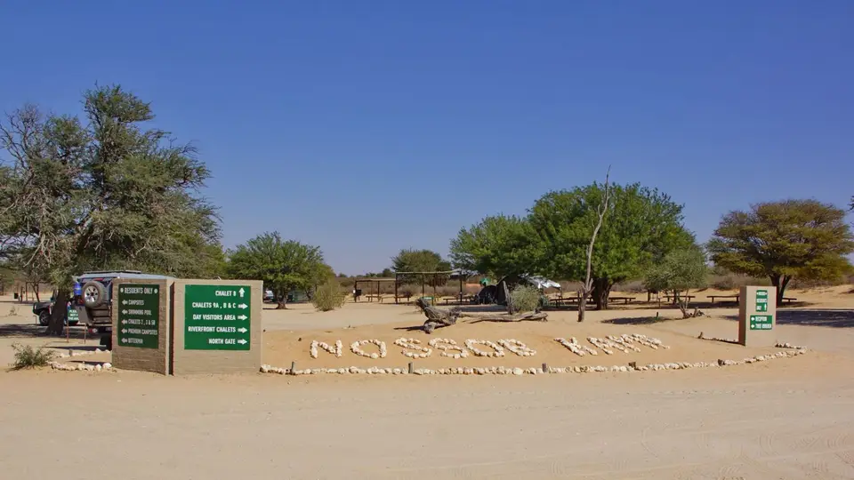 namibia-2019-05-3012-41-53.jpg