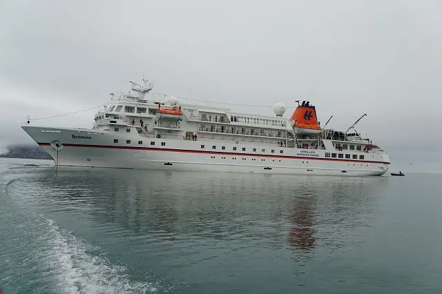 k-2018-08-04dAlicehamnaimRaudfjord08.JPG