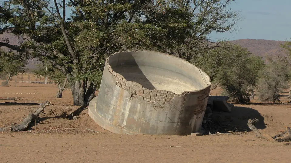 MadisaWassertank.jpg