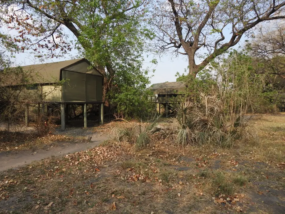 GeländeNkasaLupalaLodge.JPG