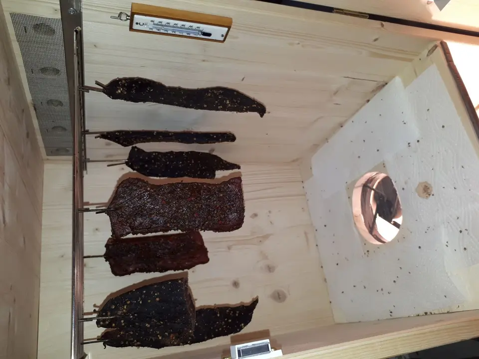 biltong2-2.jpg