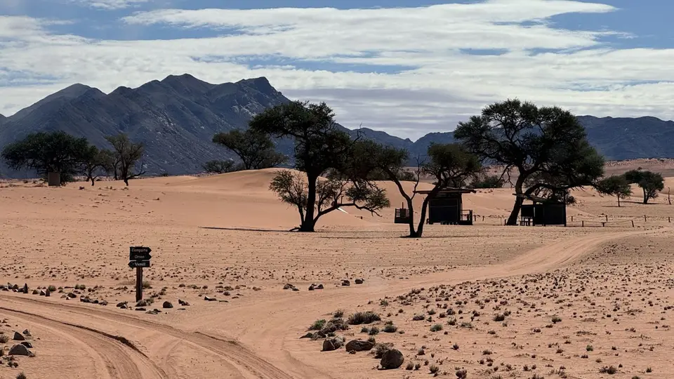 2025NamibiaSA0897_1.jpg