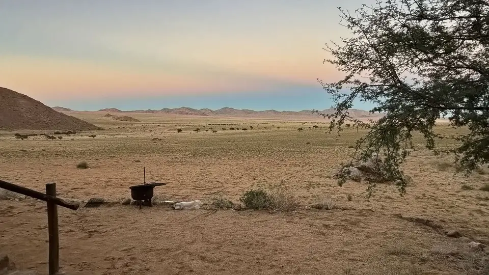 2025NamibiaSA1700.jpg