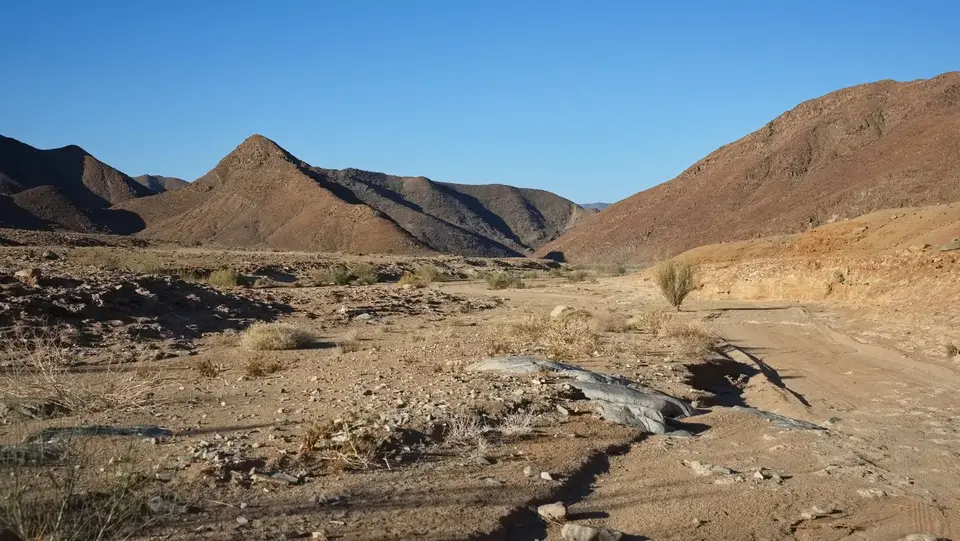 2025NamibiaSA2006.jpg