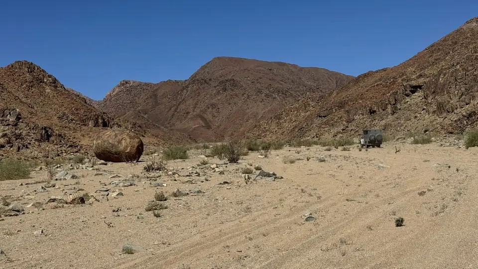 2025NamibiaSA2397.JPG