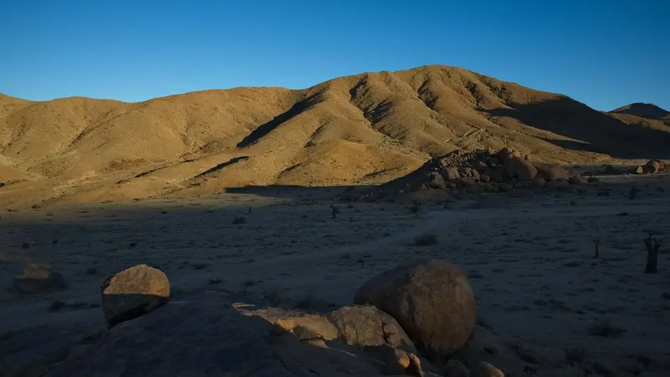 2025NamibiaSA2643.jpg