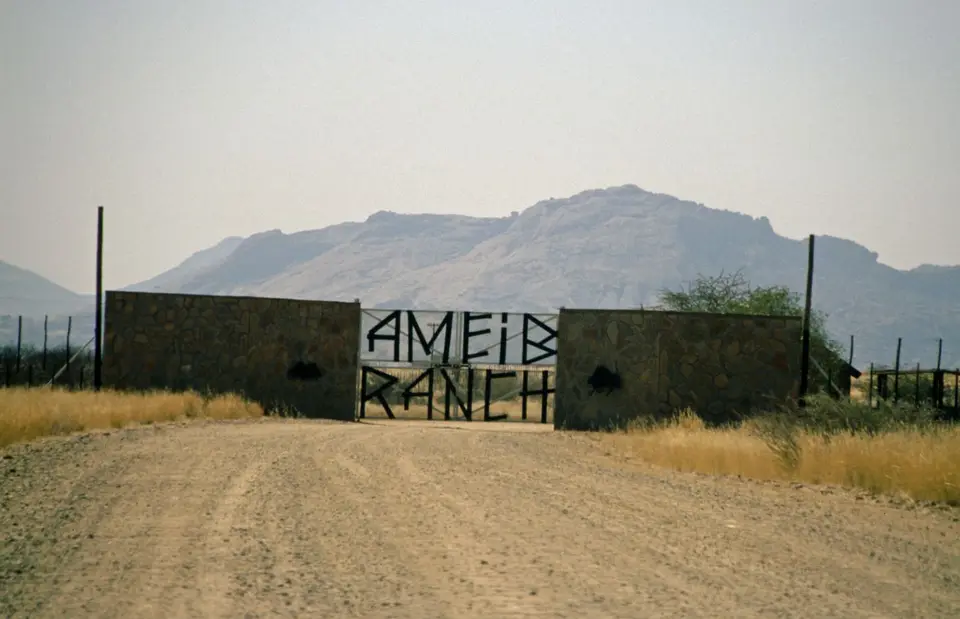 Namibia5054.jpg