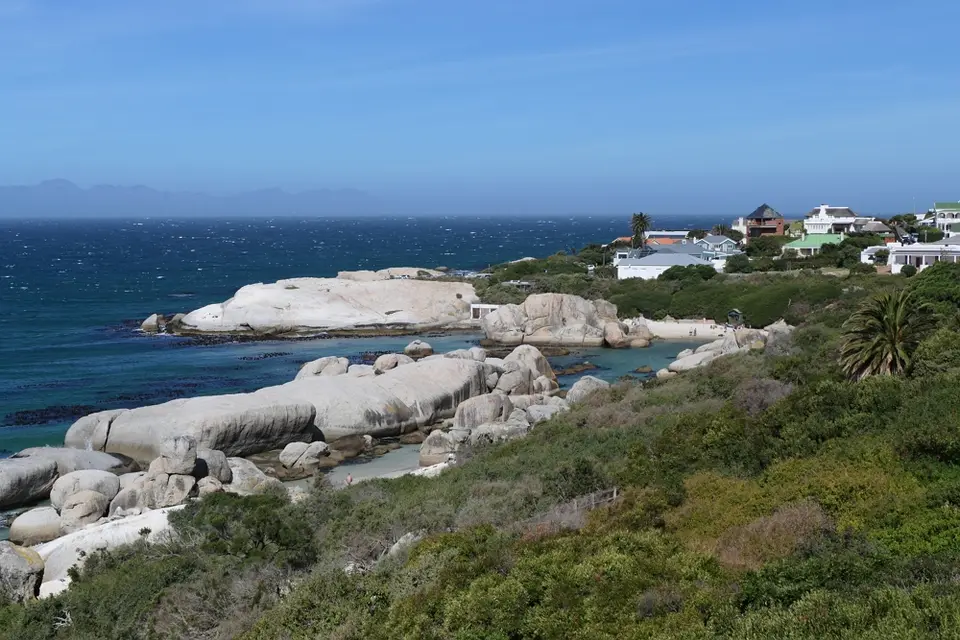 6SimonsTown.JPG