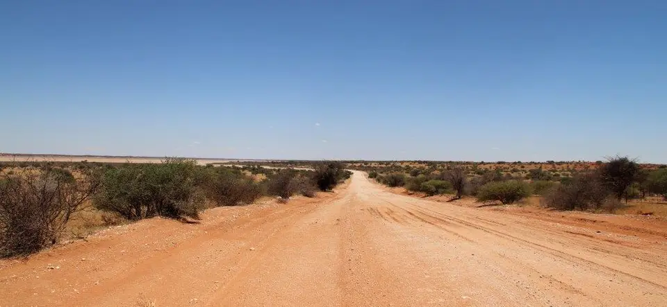 FahrtnachWindhoek.jpg