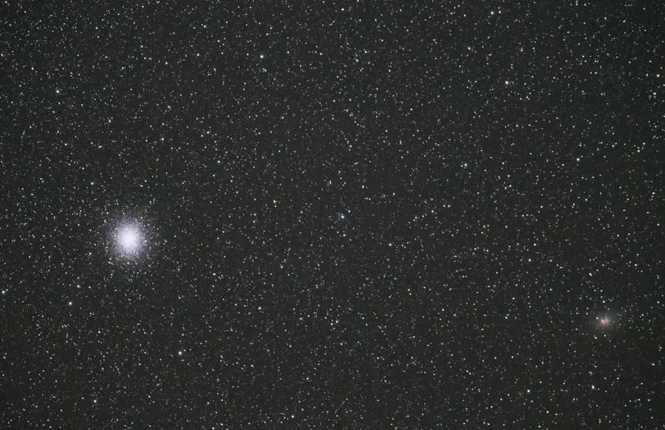 Omega-Cen_CentaurusA_20210803_200mm_f5_41x30s_ISO3200-crop-cbg-csc-St.jpg