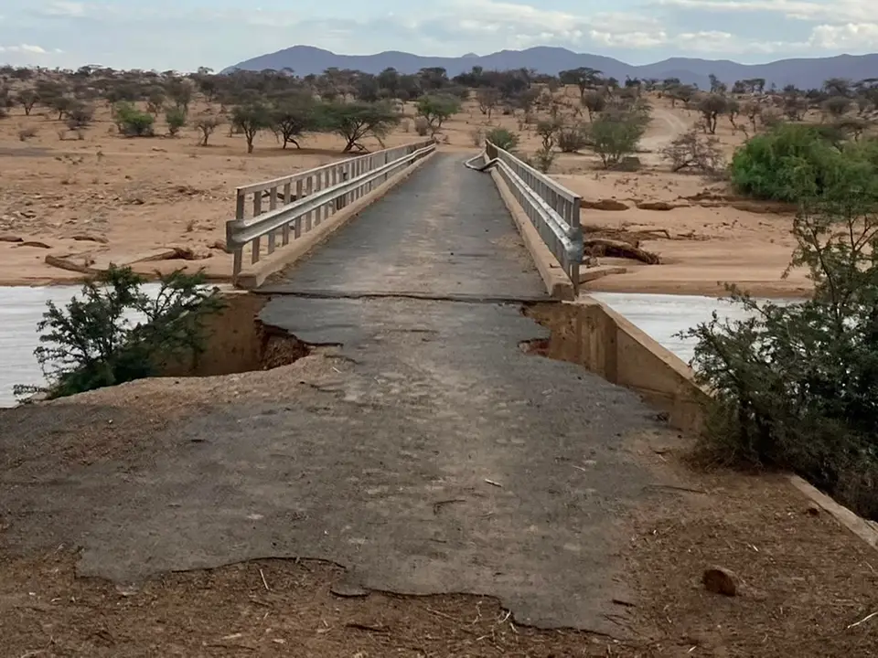 34aSamburuBridge.jpeg