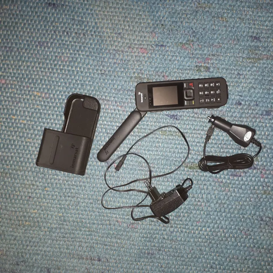 Inmarsat_Telefon-2.jpg