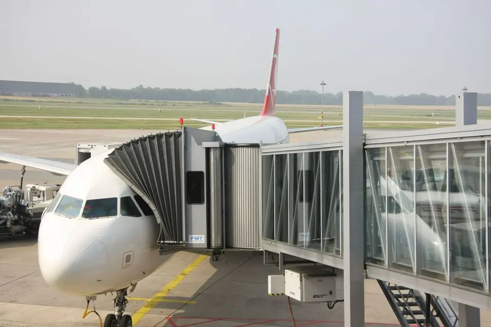 hddc94c4.jpg