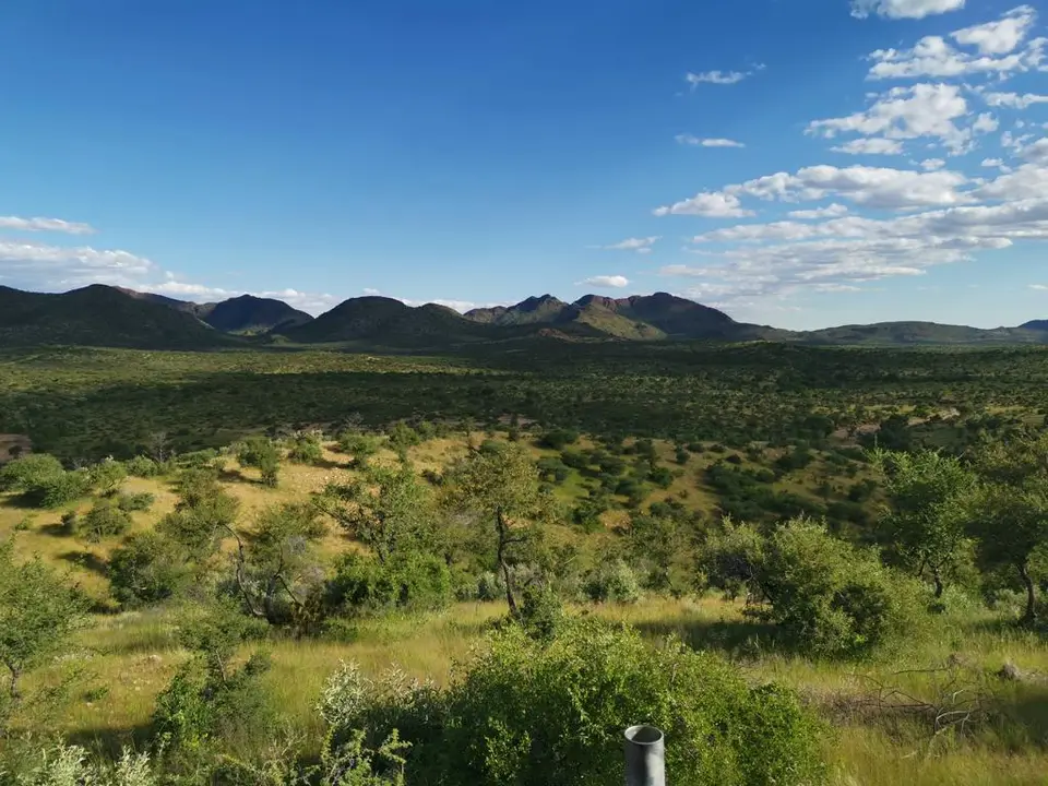 NamibiaUweHandy(10).JPG