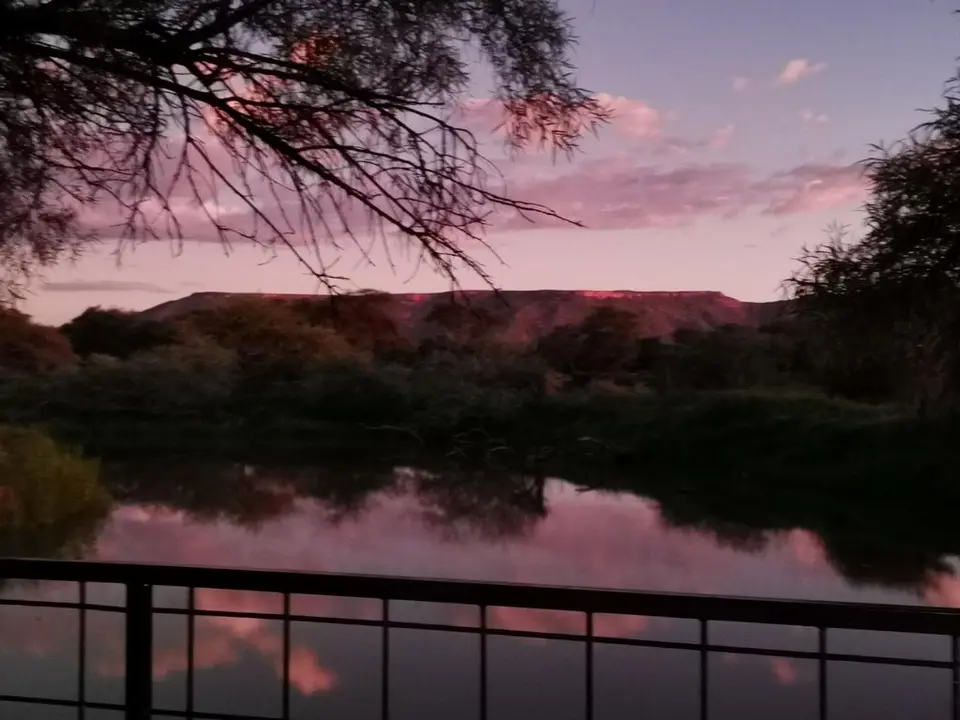 NamibiaUweHandy(148).JPG