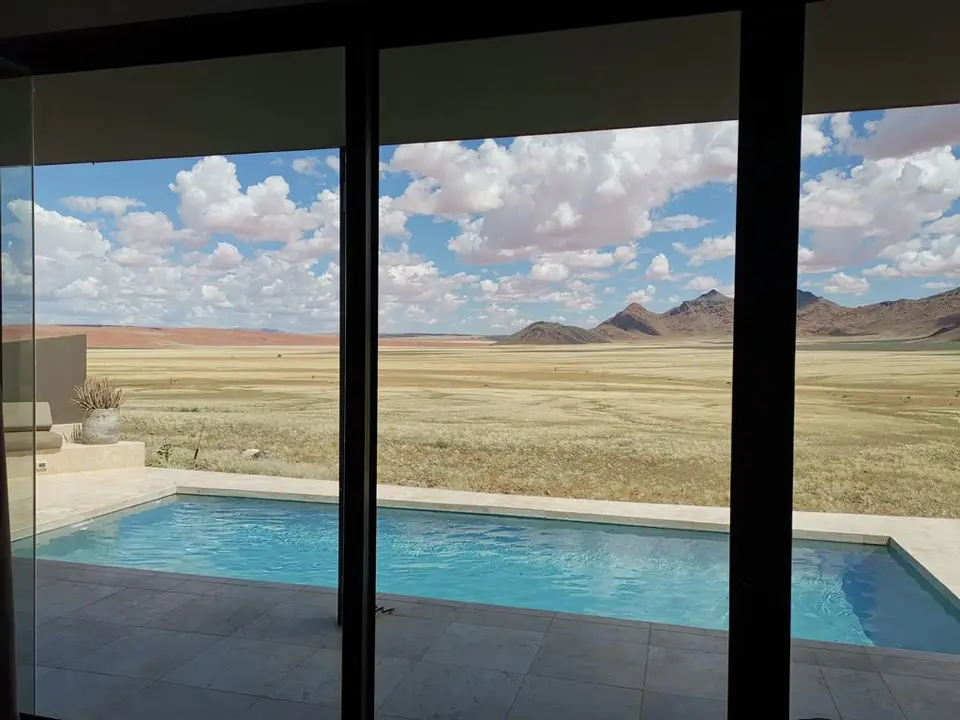 NamibiaUweHandy(225).JPG
