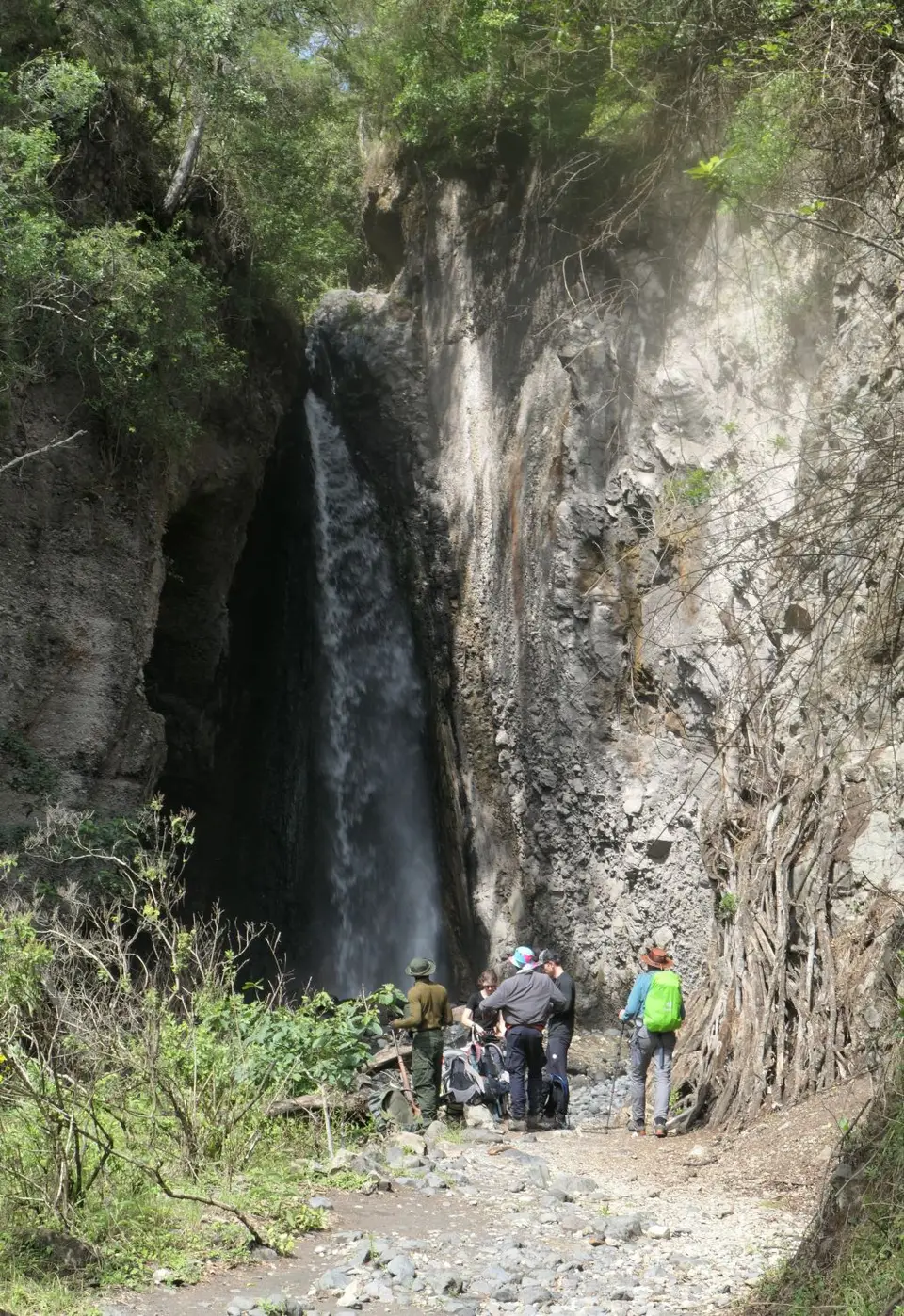 054_Wasserfall_P1001384-2.JPG