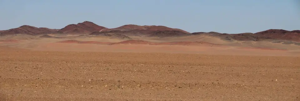 k-11.05LandschaftaufdemWegnachundumPuros01.jpg