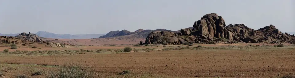 k-17.03LandschaftvomKhumibzurD370720.jpg