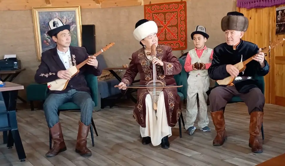 musikerkirgisistan.jpg