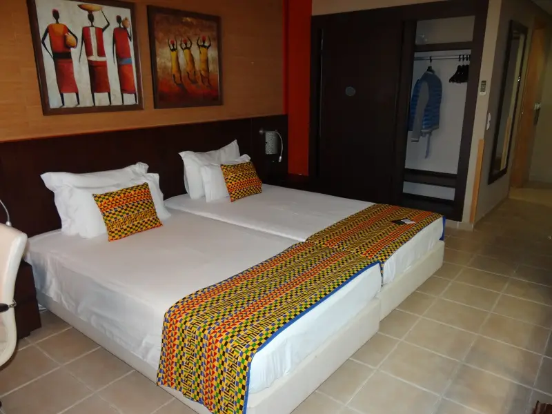 DSC03922-2.JPG