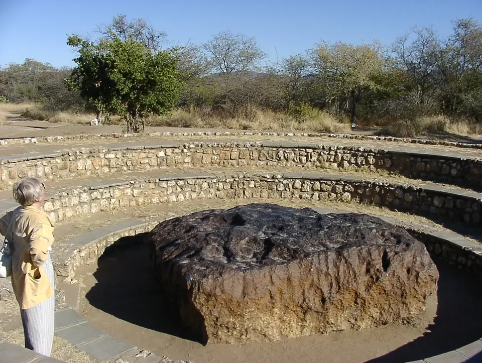 Hoba-Meteorit.jpg