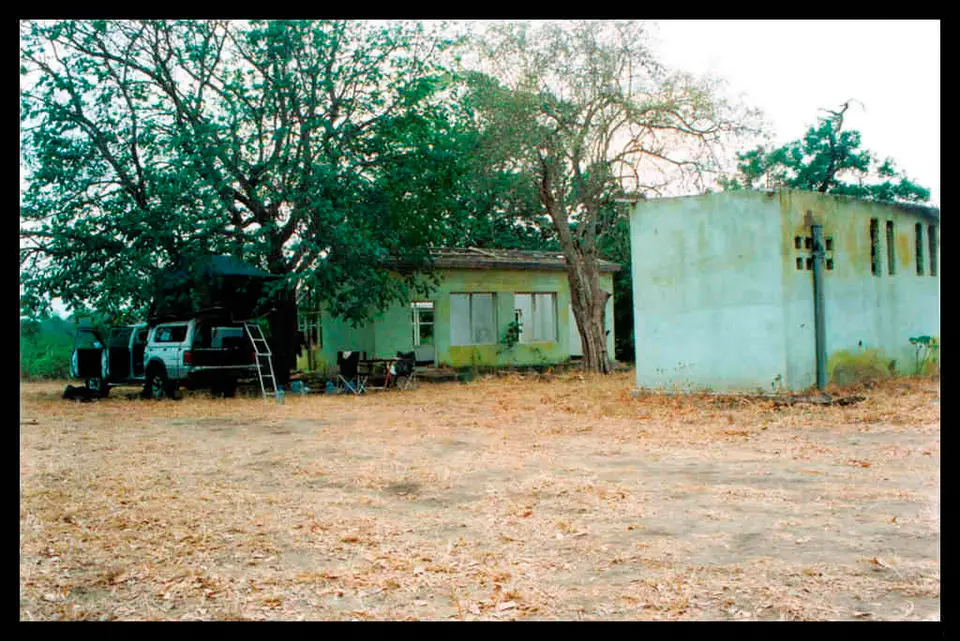 Malawi_MajeteGameReserve_LuxuryCampSite_ohneSig.jpg