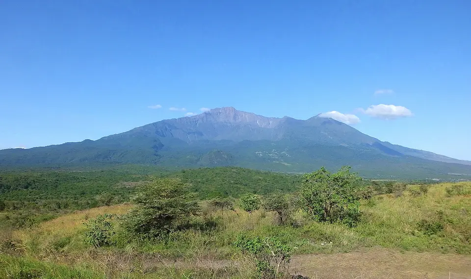009MountMeru.jpg