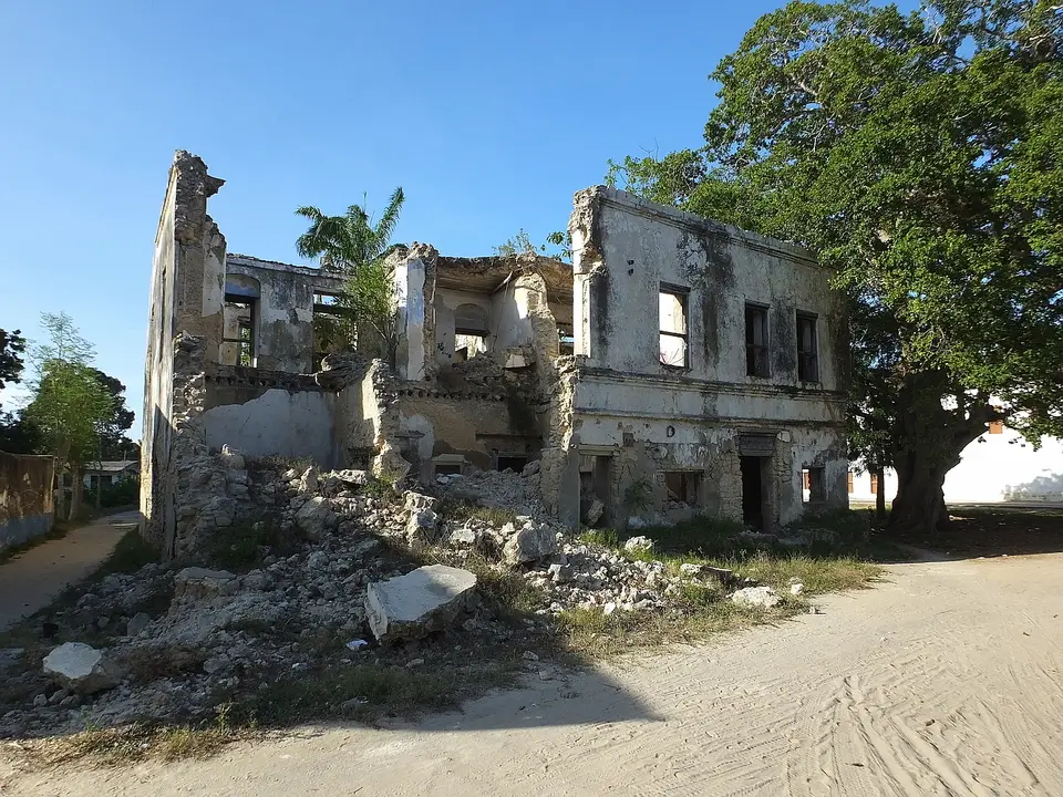 046verfallenesHaus.jpg
