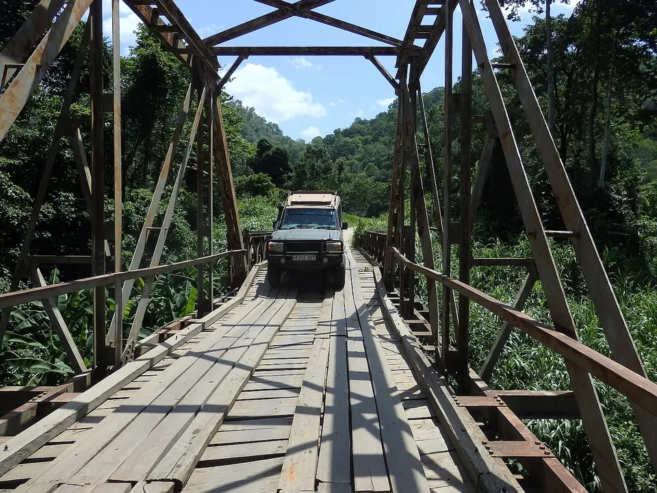 100Brücke.jpg