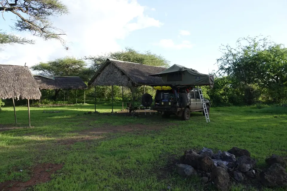 141ChyuluCampsite.JPG
