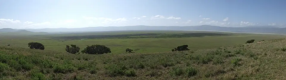 406PanoramavomHügel.jpg
