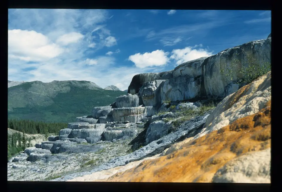 SouthNahanni170.jpg