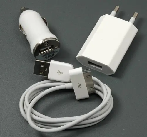 iphone_netzteil_3in1_nam.jpg