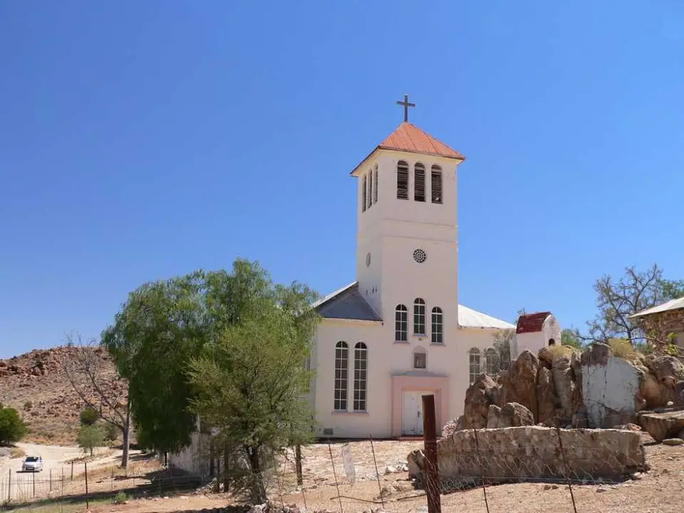 Aus_Kirche.jpg