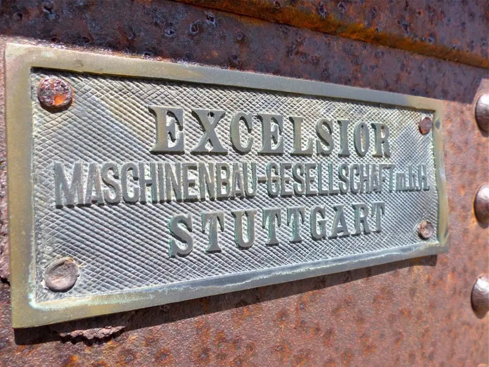hf227785.jpg