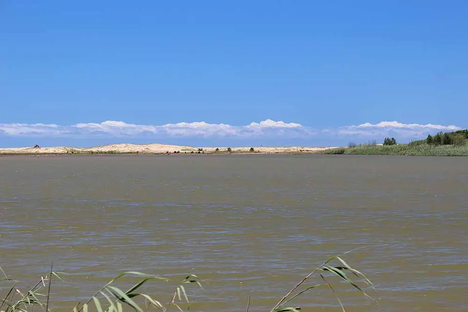h3f346c4.JPG